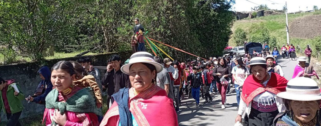 Ecuador: Ein Fahrzeug für die Seelsorge in den Bergen